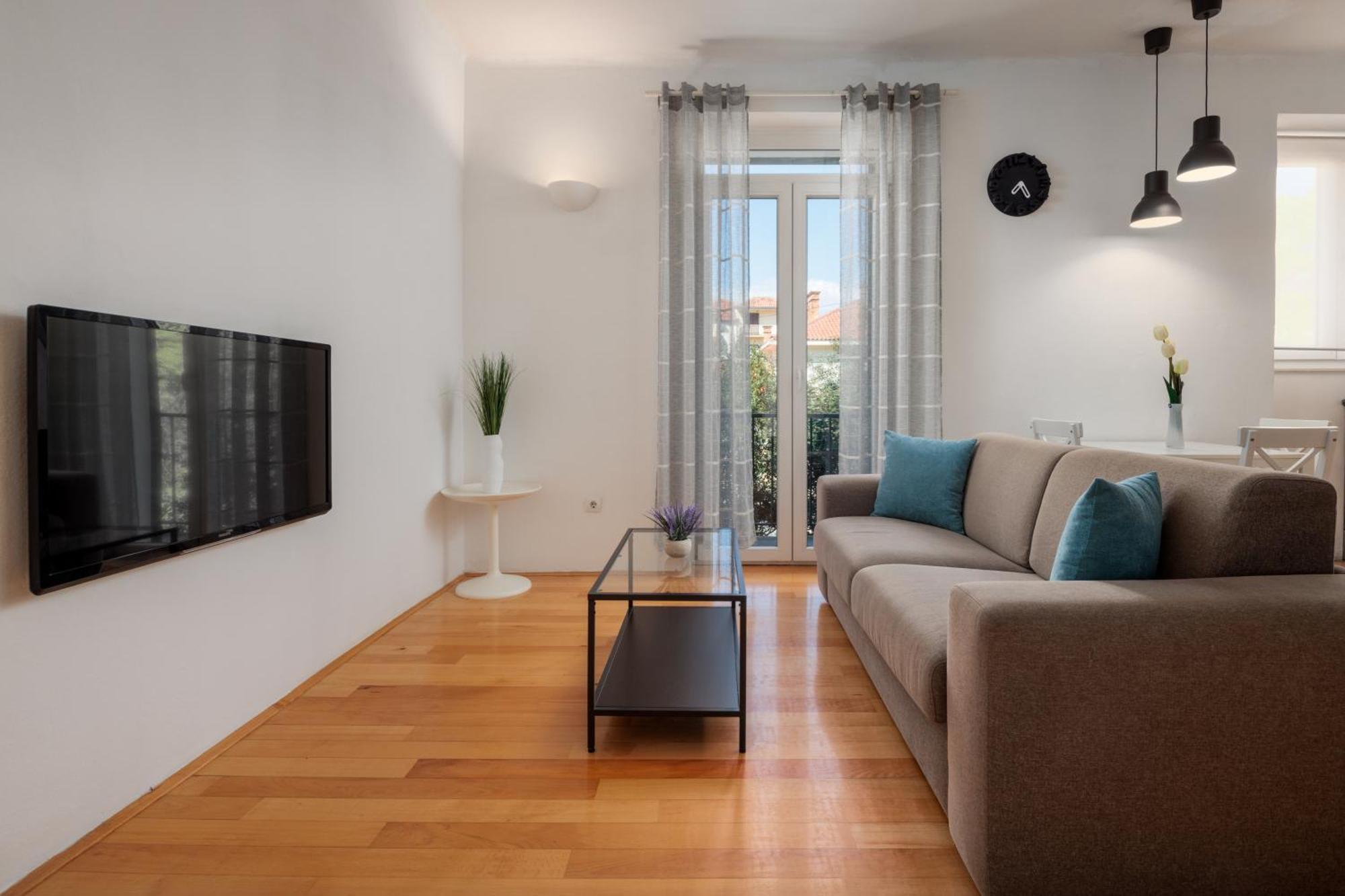 Lux Split Centre Apartments Ngoại thất bức ảnh